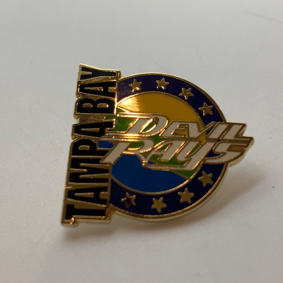 Vintage Tampa Bay Devil Rays MLB Baseball Retro Logo Collectible Lapel Pin - Picture 3 of 9